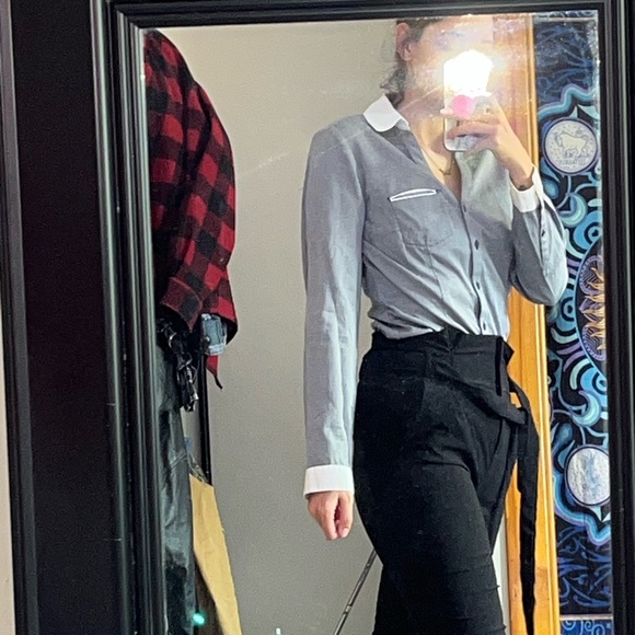 Button down - Picture 7 of 7